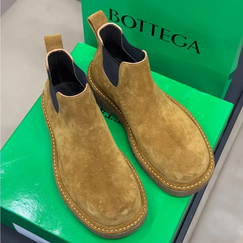 Bottega Veneta Men's Suede Chukka Boots in Mustard